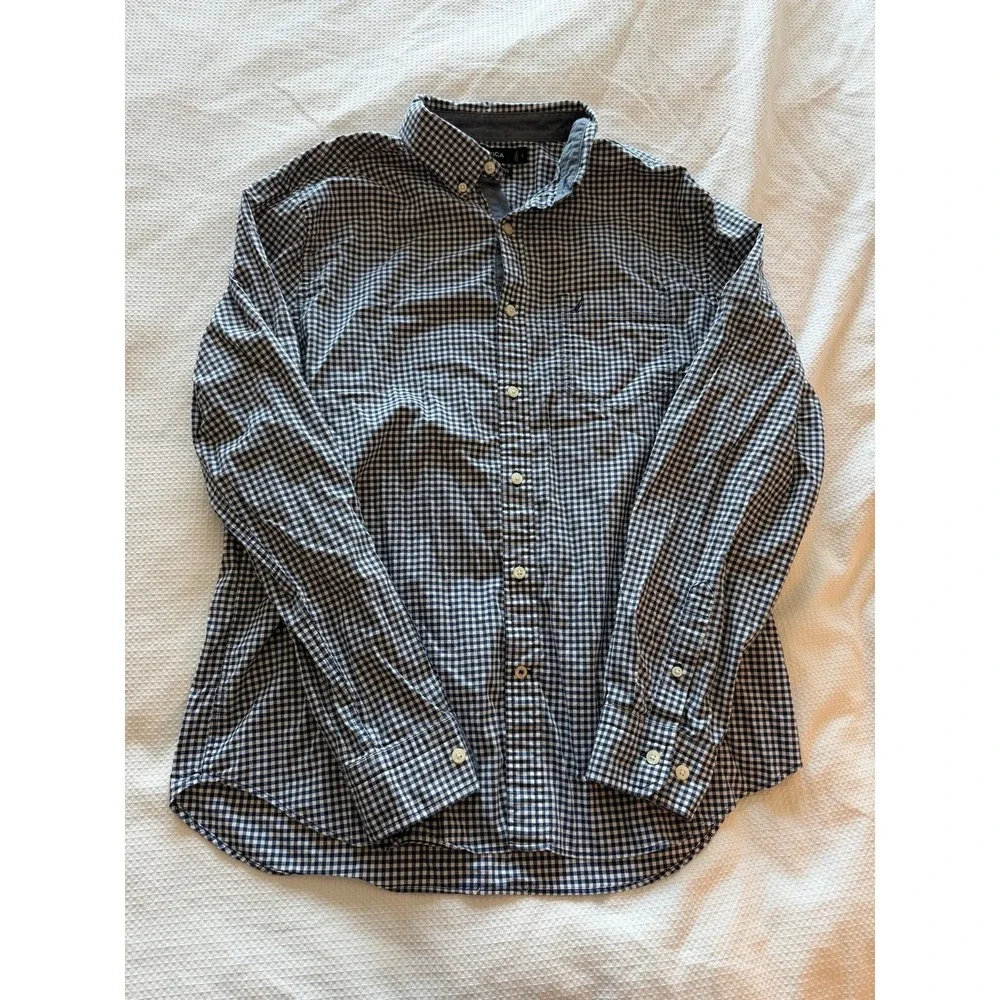 Nautica Classic Fit Long Sleeve Button Up Shirt Men's Size Large